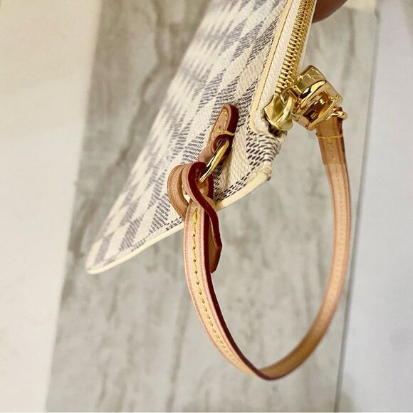 LOUIS VUITTON Damier Azur (Neverfull MM ) Pouch Bag 💼 AR1158 - Picture 10 of 16